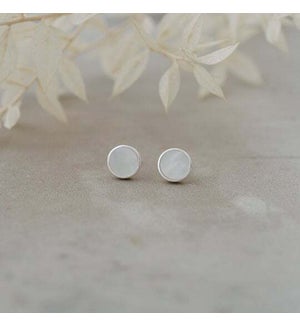 Alluring Studs-silver/mother of pearl